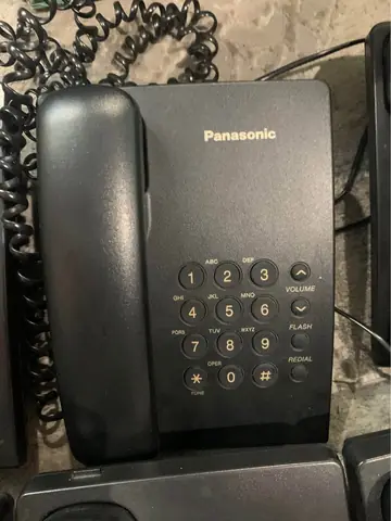 Teléfono Panasonic KX-TS550 / KX-T7700 – foto 3